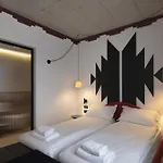 Bazaar Center 4*