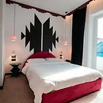 Bazaar Center Hotel