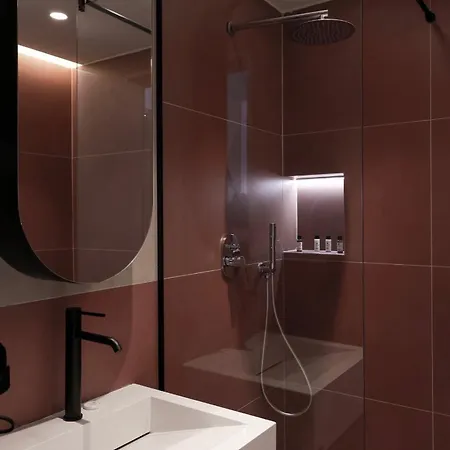 Bazaar Center 4* Tirana