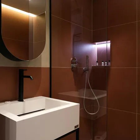 Bazaar Center Hotel Tirana