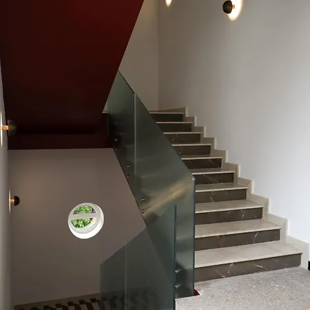 Bazaar Center 4* Tirana
