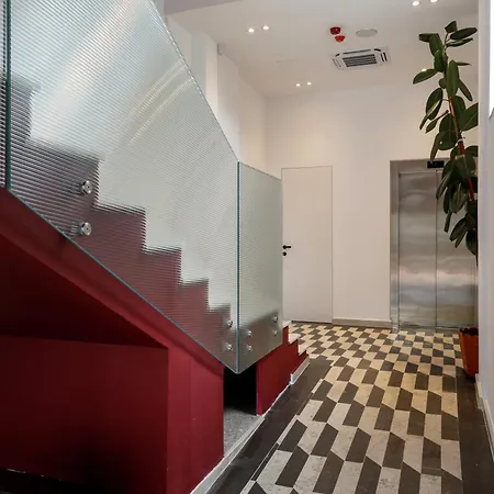 Hotel Bazaar Center Tirana